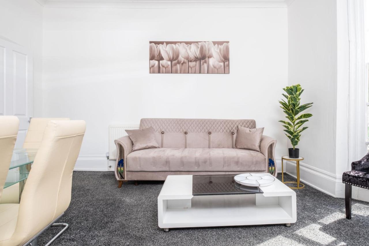 Luxury, Very And Spacious House Holiday home Brighton